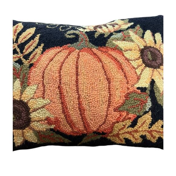 Pillow Pumpkin Hooked Wool 16x20”Black Background Harvest Sunflower Fall - Picture 2 of 6